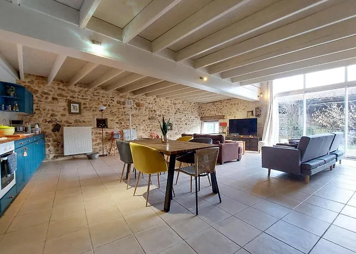 Charmante Maison A La Campagne * Saint-Gourson