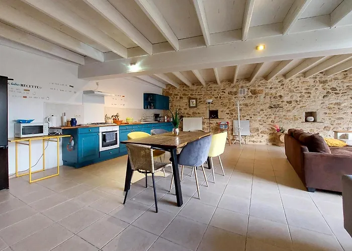 Charmante Maison A La Campagne * Saint-Gourson