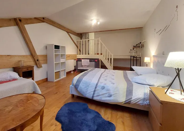 Charmante Maison A La Campagne Сasa de vacaciones Saint-Gourson