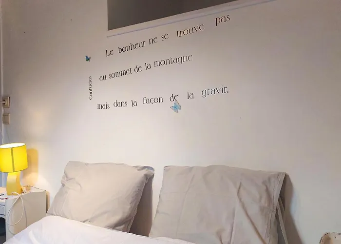 Charmante Maison A La Campagne Сasa de vacaciones Saint-Gourson